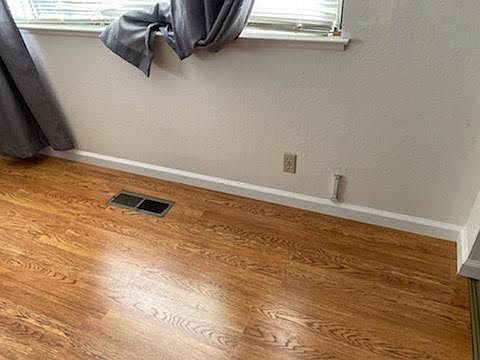 5th image of 800 W Olive Ave