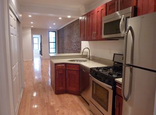 208 E 73rd St APT 3W, New York, NY 10021