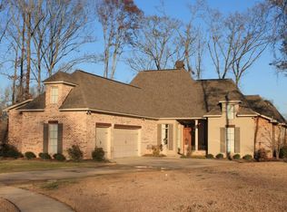 112 Persimmon Pl, Madison, MS 39110