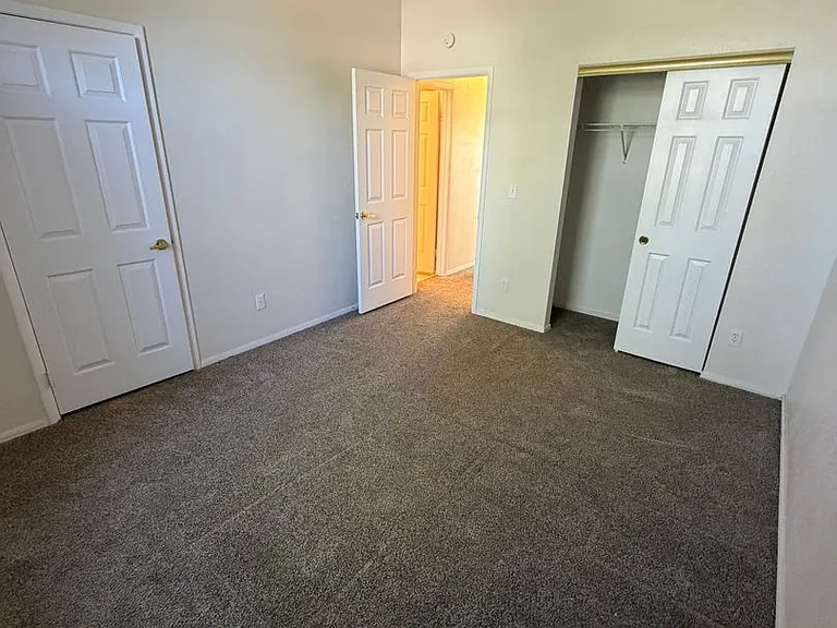 5408 Cove Point Dr — Photo 27