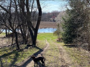 N9373 Glacier Dr, Eagle, WI 53119