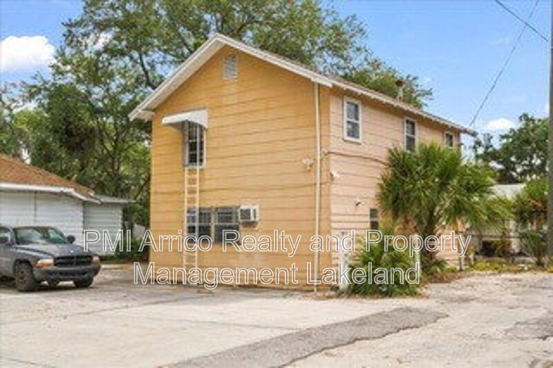 1st image of 722A W Central Ave