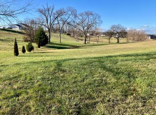 148 Fair Meadow Dr, Dandridge, TN 37725