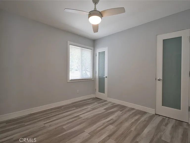 20516 Clark St — Photo 17