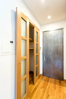 Rented by Nooklyn NYC LLC | media 75