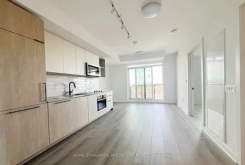 1185 Dupont St #2004 Photo 1