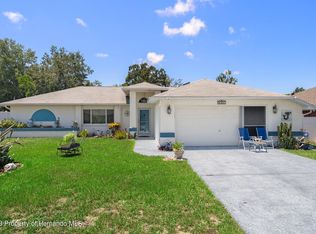 8082 Shalom Dr, Spring Hill, FL 34606