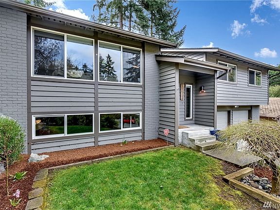 2nd image of 17533 66th Ave W