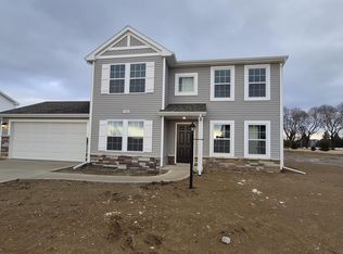 17416 Fett Dr, Huntertown, IN 46748