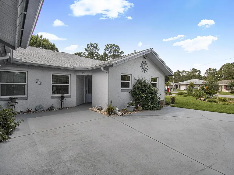73B Buttonworth Dr — Photo 3