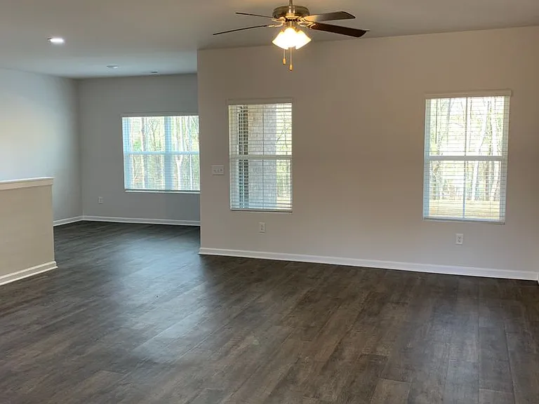 2141 Kilpatrick Ln — Photo 4