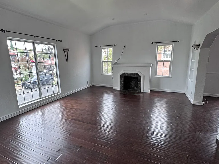 1609 Ellsmere Ave — Photo 13
