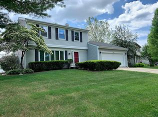 770 Thompson Blvd, Buffalo Grove, IL 60089