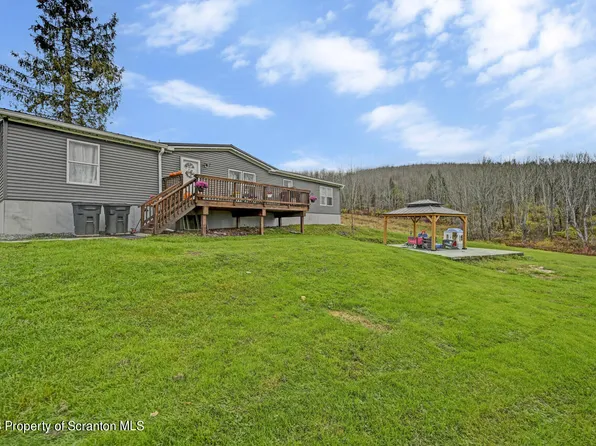 5035 Tingley Lake Rd, New Milford, PA 18834