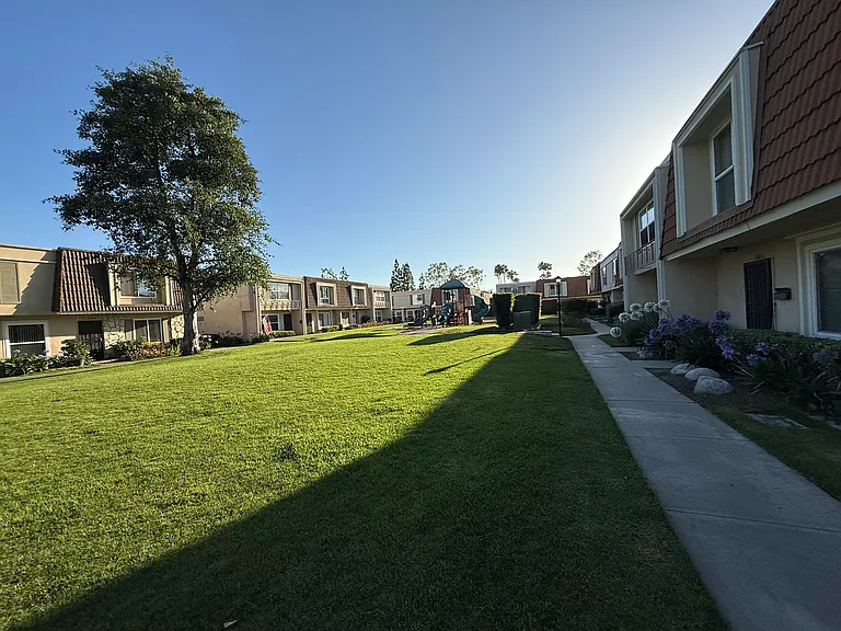 10058 San Juan Ct — Photo 20