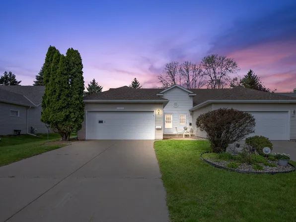 1946 Tuenge Dr, Stillwater, MN 55082