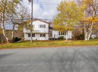 9 Ridge Rd, Holyrood, NL A0A4L0