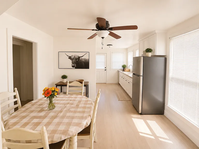 Dining area looking towards kitchen
