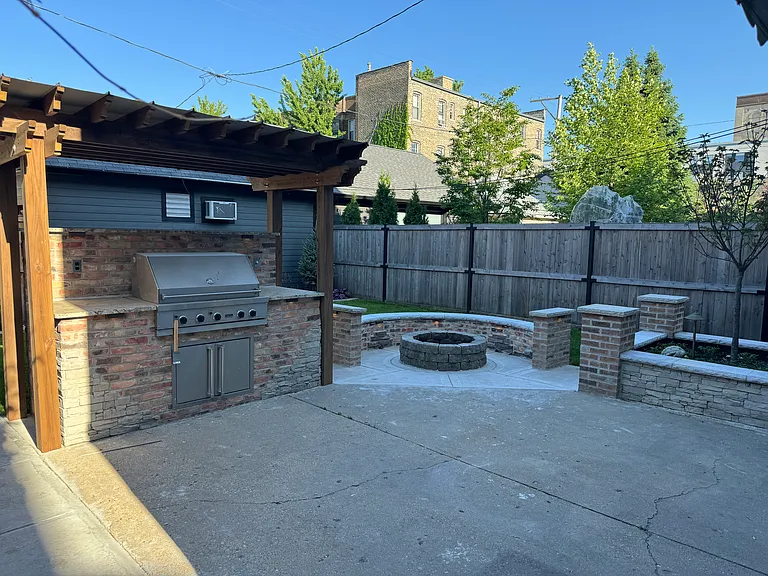 4845 N Winchester Ave #G — Photo 4