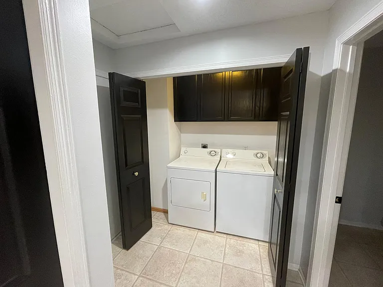 1364 Conservatory Ct — Photo 26