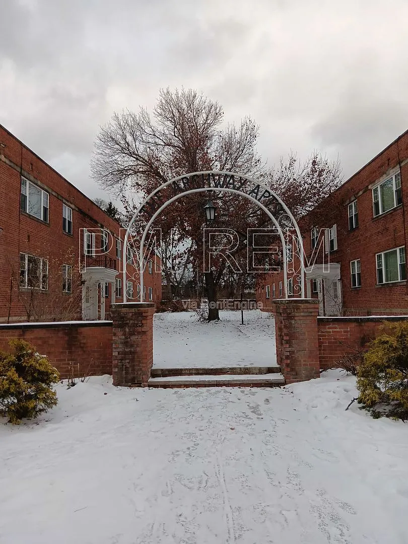 Photo 2 of 8 - 16025 Van Aken Blvd #101 - Cleveland, OH Building Photo - 16025 Van Aken Blvd #101
