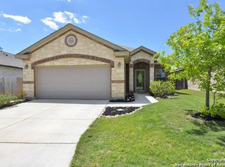 10407 Weser Ln, Helotes, TX 78023