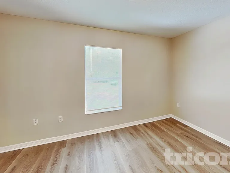 8 Matricaria Ct — Photo 17