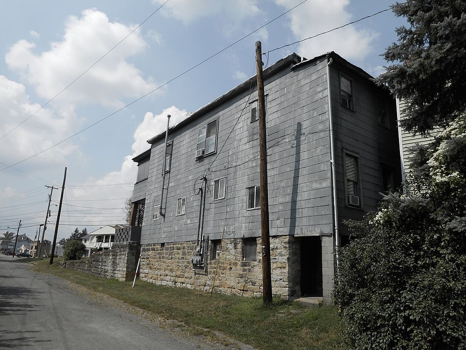 Alley behind building