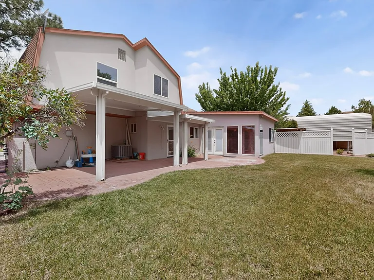 5612 Chelwood Park Blvd NE — Photo 30