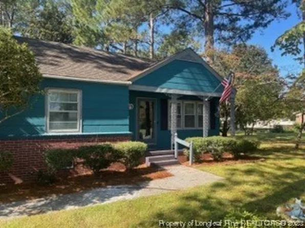 215 N Edinborough St, Red Springs, NC 28377