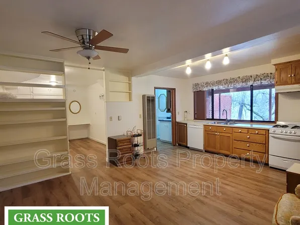 15772 Sunnyvale Ln, Grass Valley, CA 95949