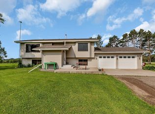 13677 250th St, Milaca, MN 56353