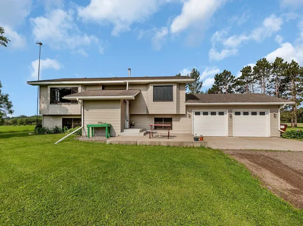 13677 250th St, Milaca, MN 56353
