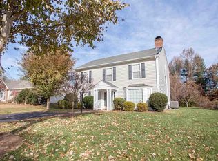 2072 Timber Pointe Rd, Charlottesville, VA 22911