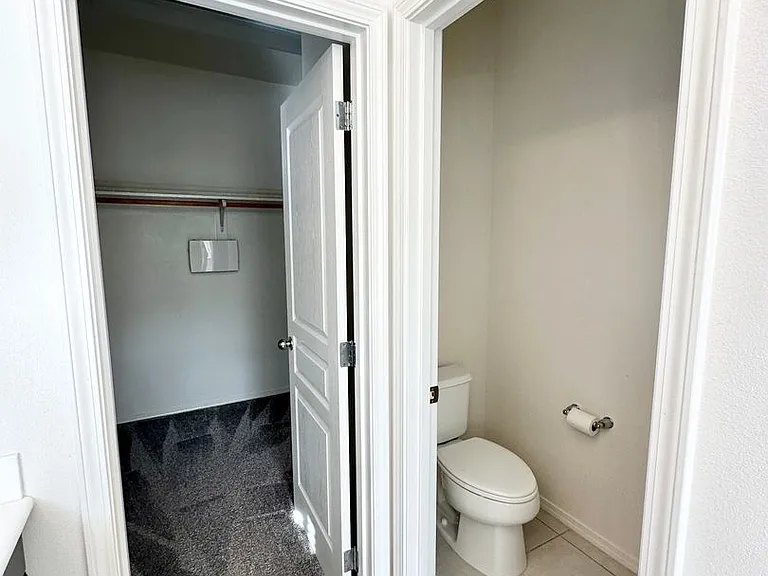 11507 Piona Ln — Photo 27