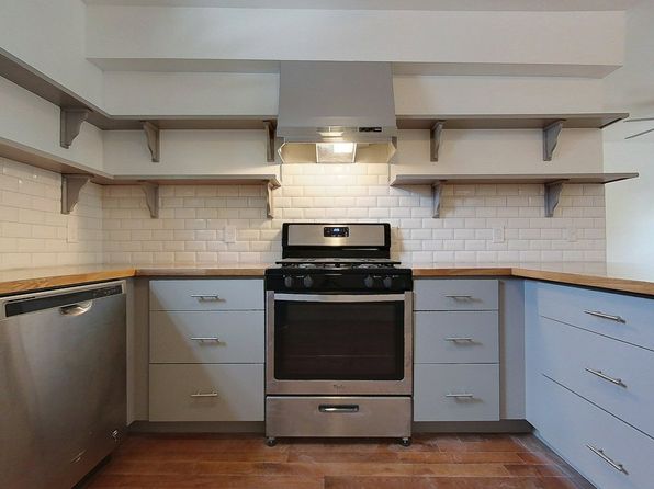 1 Peckham Ct #1