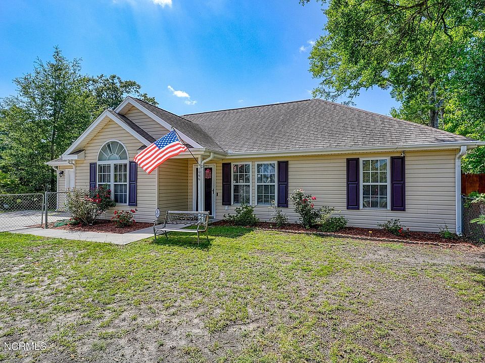 1066 Ward Avenue SW, Calabash, NC 28467 Zillow