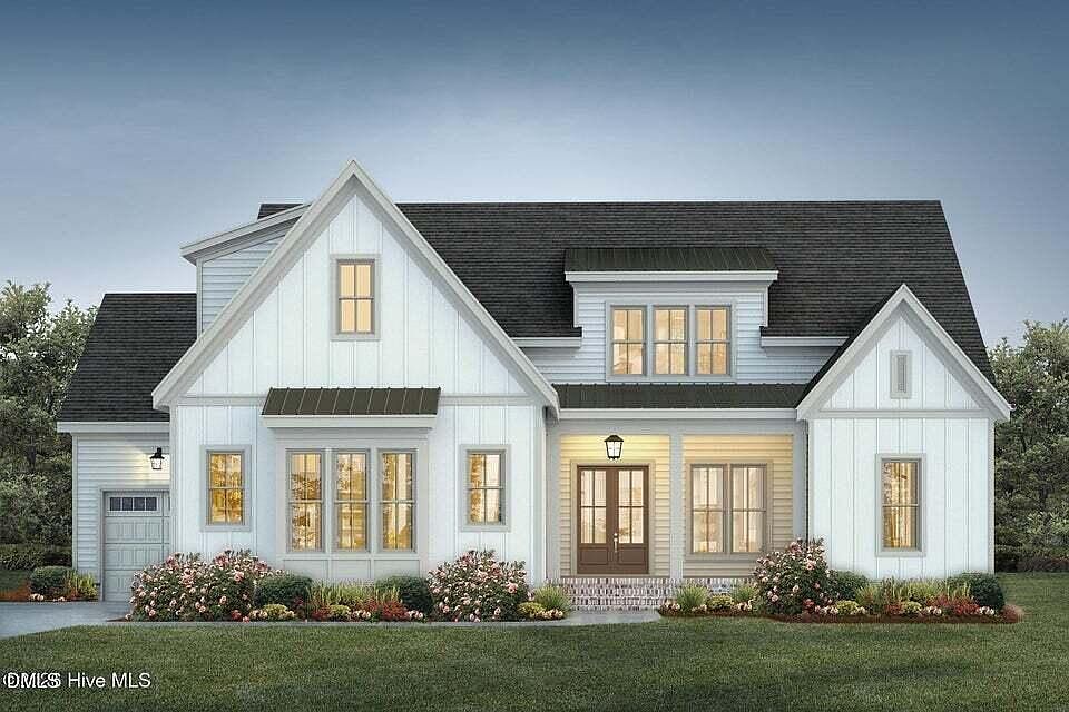 1st image of 525 Sanctuary Trl