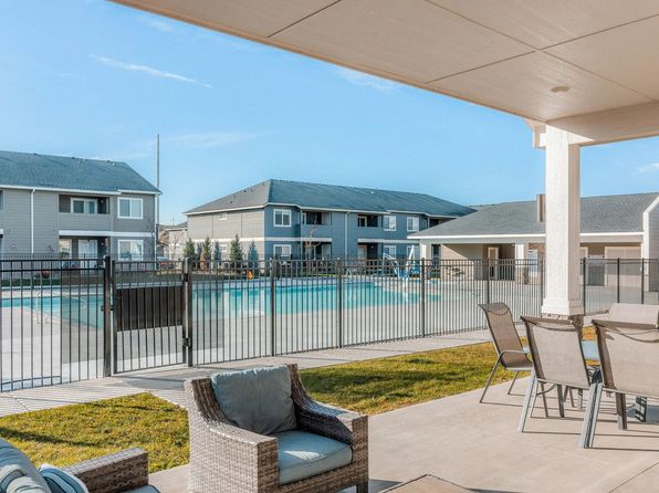 Ridgecrest Commons | 6185 E Medalist Ln, Nampa, ID