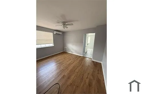 1315 4th Ave N #4 Photo 1