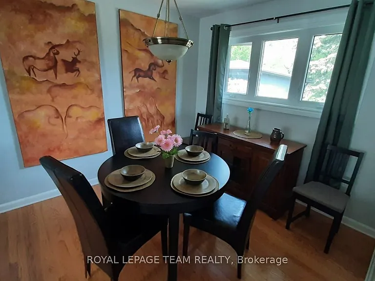 1015 Pinecrest Rd #UPSTRS — Photo 6