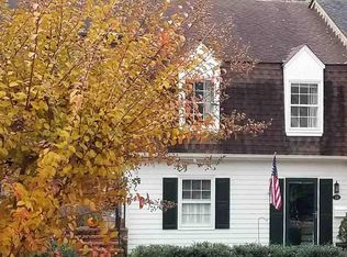 131 Georgetown Grn, Charlottesville, VA 22901