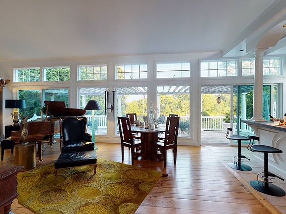 2nd image of 6 Cove Way