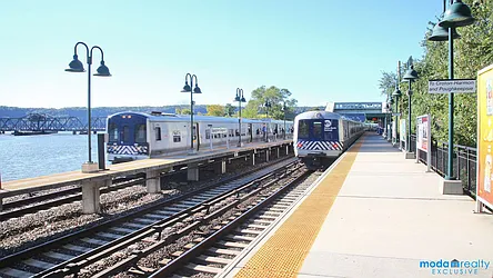 Rented by Moda Realty