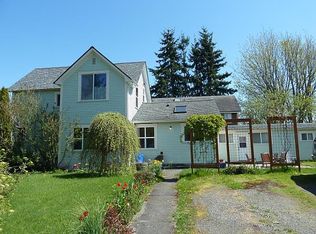 1902 Harris Ave, Bellingham, WA 98225