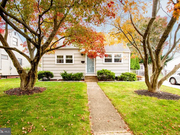 25 Coleridge Ave, Hamilton, NJ 08620