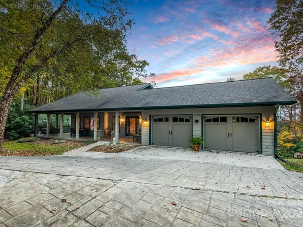 7255 Laurel Hill Dr, Newland, NC 28657