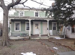 165 Main St, Staten Island, NY 10307
