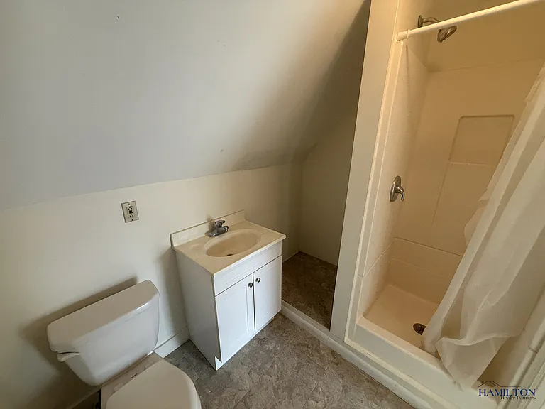 26 Madison St — Photo 10
