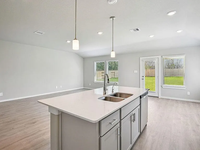 2131 Rawls Ranch Ct — Photo 11